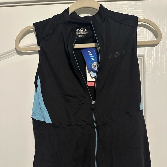 Women’s Sleeveless Cycling Jersey - Picture 1 of 3